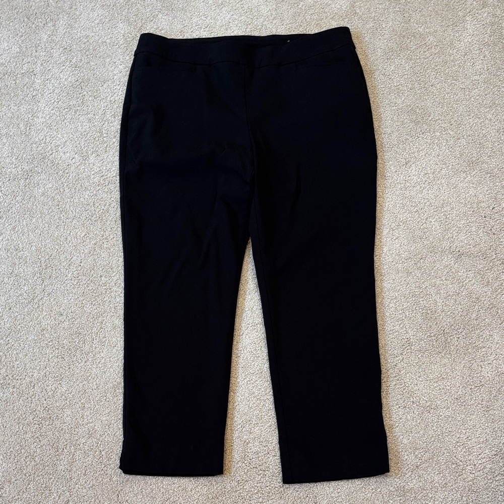 Chico's Classic Black Cropped Pants